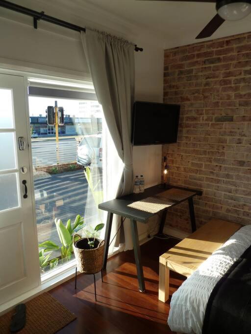 Studio A - Small Gem On The Busy Road Perth Exterior foto